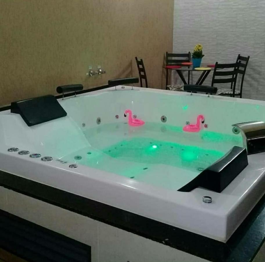 Casa Com 2 Quartos E Banheira De Hidromassagem トリンダーデ エクステリア 写真